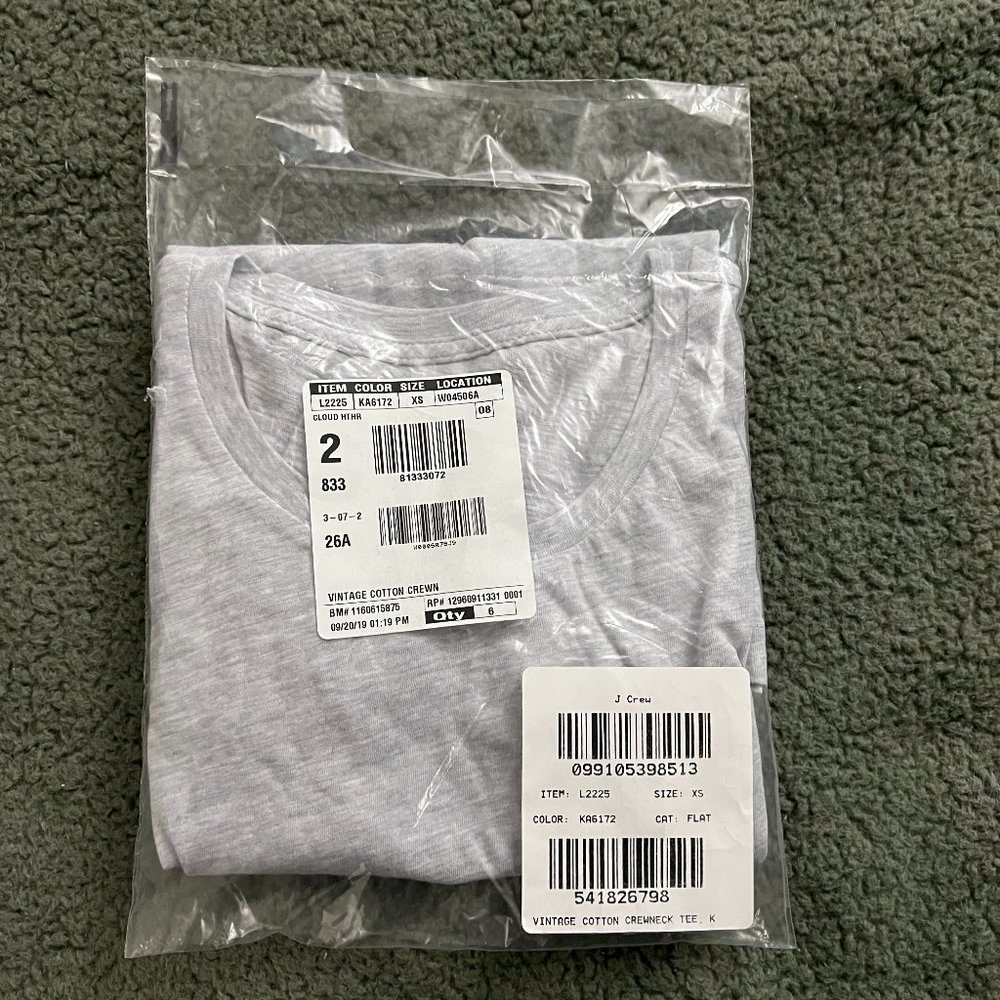 J Crew Vintage T-shirt, Size XS, Cloud Heather, NWT